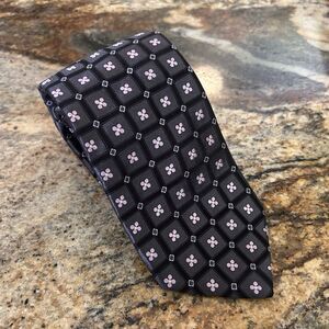 Hart Schaffner Marx 100% Silk Necktie Floral Geometric Pink Gray 59.5  x 3.75